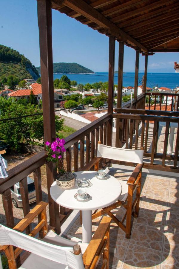 Aris Junior Studios Neo Klima Skopelos Esterno foto