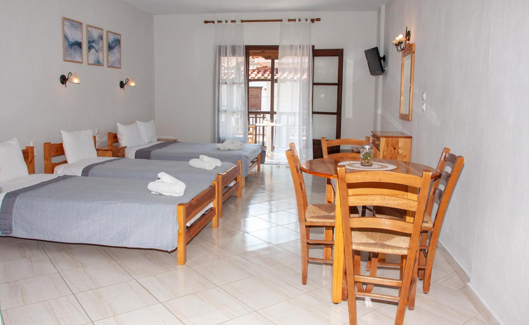Aris Junior Studios Neo Klima Skopelos Esterno foto